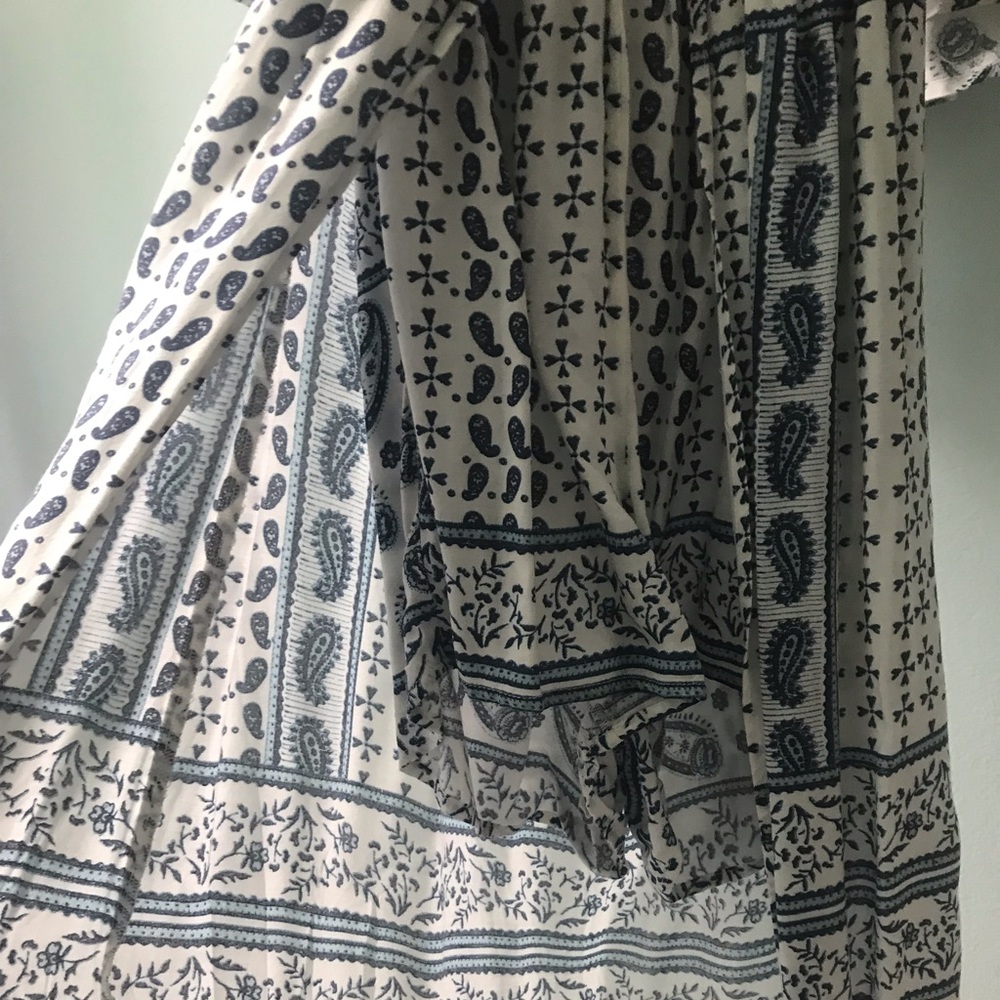 romper - Picture 3 of 6